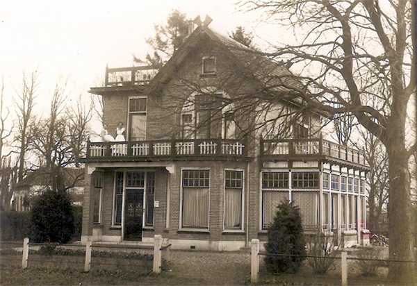 Dalenoord, zoals herbouwd na de brand rond het jaar 1900